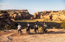 Electric Dirt Bike Tour- Explore Gemini Bridges and Sandstone Canyons, Moab