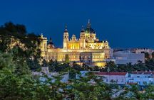 Semi private tour (max 10 pax): Guided Old City and Royal Quarter