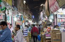 Private Local Market Tour and Local Street Food Tour in Mumbai