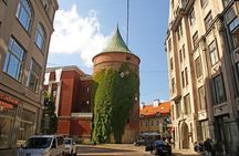 Walking Tour: Discover Riga’s Old Town and Its Art Nouveau Gems