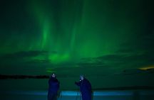 Private Northern Lights Tour - Champagne & Chocolates Aurora Hunt