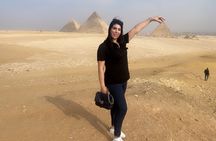 All-Inclusive Private Tour: Giza Pyramids,Sphinx,Sakkara &Memphis