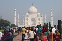 From Jaipur Day Trip to Taj Mahal Agra Fort and Fatehpur Sikri