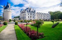 Chenonceau Castle guided half-day trip from Tours
