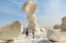 2 Days Private Tour in the White Desert of Egypt from Cairo 