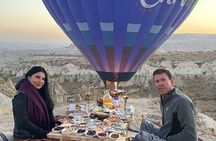 Cappadocia Sunrise Breakfast With Hot Air Balloons