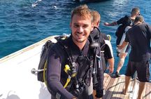 Hurghada Underwater Adventure – Full-Day Scuba Diving with Lunch