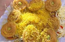 Delicious Food Trail: Explore Sowcarpet Market's Culinary Delight