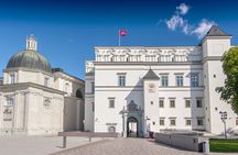 The Majestic and Royal Vilnius Private Walking Tour