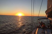 From Heraklion: Small group 6h Sunset Sailing trip to Dia Island