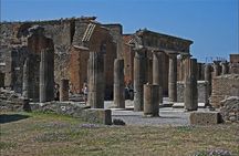 2.00 pm - Pompeii and photos Panoramca di Napoli (Afternoon)
