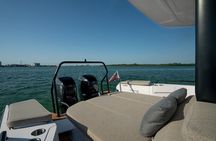 Miami Bay Discovery Private Yacht Cruise with Captain 