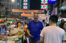 Tuk-tuk tour Bangkok by Night with Chinatown meal and hotel transfers