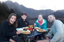 3D/2N Rinjani trekking summit,lake and hot springs.