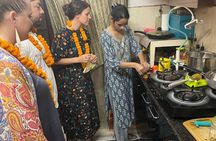 Jaipur Cooking Class with a Local Family in Jaipur