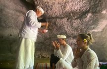 bali sacred natural healing with Priest.