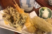 A Japanese food experience plan in Sapporo where you can enjoy tempura and 3 types of Hokkaido-only sake along with a soba making experience!