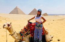 Private Guided Tour to Giza Pyramids, Valley Temple and Sphinx