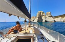 Full day private sailing cruise around Milos island