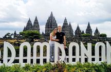 Yogyakarta: Borobudur Climb-up & Prambanan Day Trip All Inclusive
