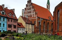 Riga Sightseeing Tour for First Time Visitors