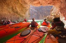 Half-Day Emerald Cove and Black Canyon Kayak Tour from Las Vegas