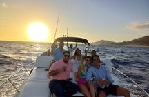 Private Cabo Sunset Yacht Tour: Dinner, Drinks & Arch 1-20 ppl