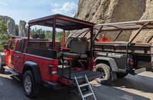 JEEP Bison Safari with Sylvan Lake/Needles Highway/Iron Mtn Road 