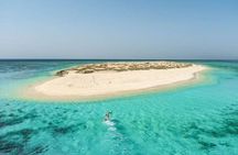 Hamata and Qulaan Islands Boat Tour With 3 stops Snorkeling And Lunch