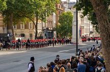 Queen Elizabeth II Private Walking Tour of London