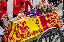 Queen Elizabeth II Private Walking Tour of London