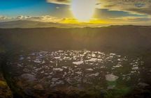 Rano Kau: Trek Around the Crater Rim 