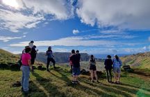 Rano Kau: Trek Around the Crater Rim 