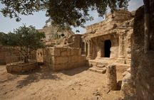 Tree of Al Buqayawiyya and Seven Sleepers Cave Private Tour 