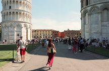 Private Pisa Discovery Walking Tour with Leaning Tower Access