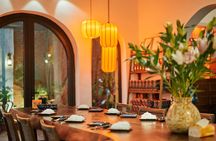 Private Cooking Class in Local Villa with Market Tour