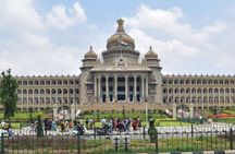 Lalbagh+Bull Temple+Tipu Palace+Market+Lunch=Bangalore City Tour