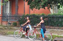 New Orleans Garden District and Cemetery Bike Tour