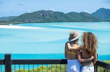 Camira Sailing Adventure through Whitsunday Islands