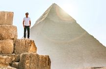 The best private inclusive half day tour at Giza pyramids .