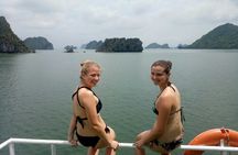 2-Day cruise in Lan Ha bay and Ha Long with plankton excursion