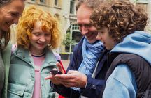 Discover the secrets of Brussels while playing