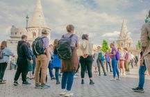 Private Tour with cafe stop on e-scooter including Citadel & Fisherman's Bastion