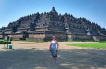 Yogyakarta: Borobudur temple (Climb Up) and Prambanan Temple 