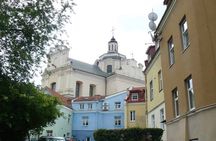 Unique Walking Tour Around Courtyards of Vilnius