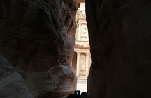 Private Petra Back Entrance Tour with Guide .