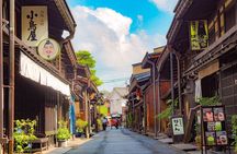 Shirakawago and Takayama Licensed Guide and Vehicle from Kanazawa