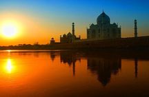Private Taj Mahal Tour from Delhi by Car All Inclusive 
