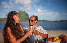 Toa boat Bora Bora Private Sunset On Entertainer Bar Boat
