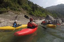 Kayak lessons in Rishikesh 